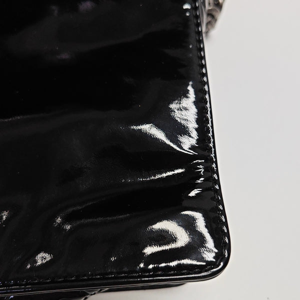 BOY CHANEL Large Quilted Patent Leather Black