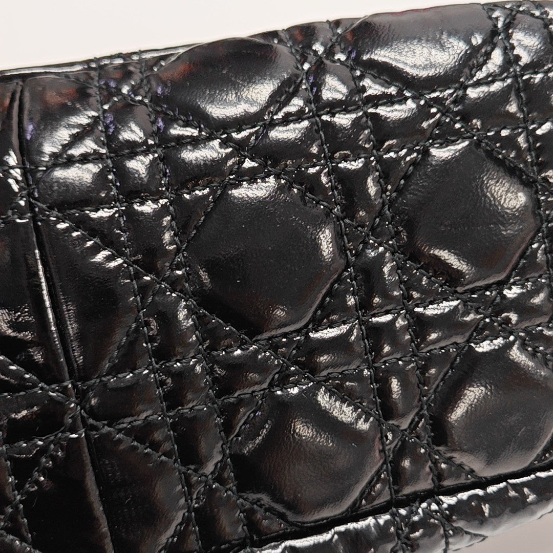New Lock Cannage Patent Leather Black