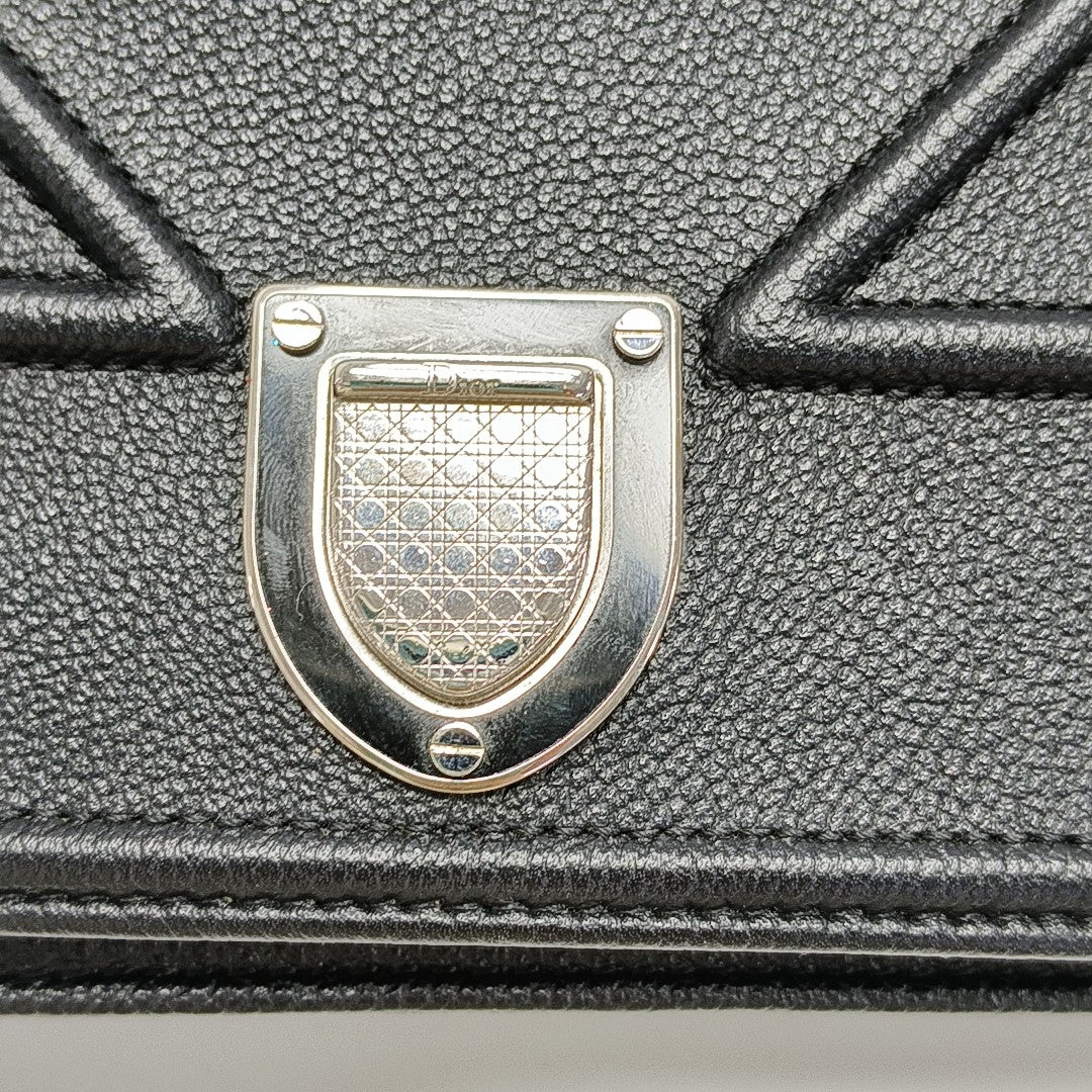 Diorama Cannage Calfskin Black