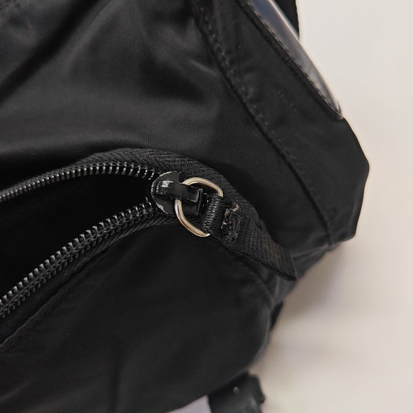 Vela Messenger Bag Nylon Black