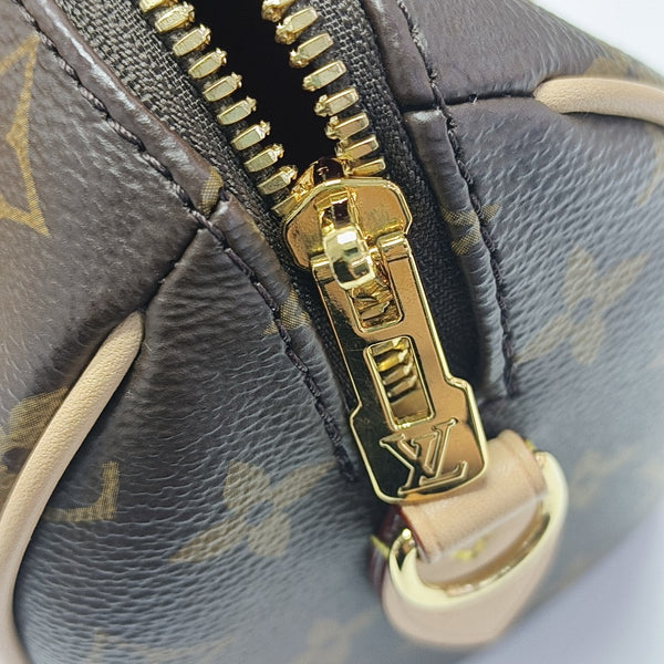 SPEEDY 20 Monogram Coated Canvas Brown
