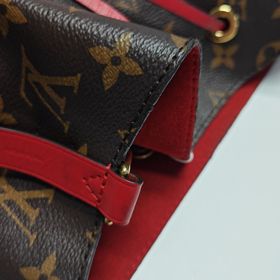 NÉONOÉ MM Monogram Coated Canvas Brown