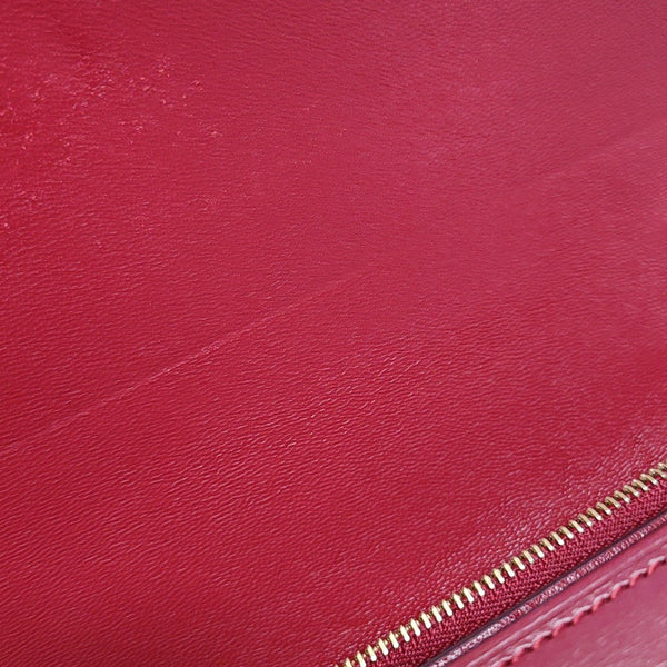 CLASSIC BOX Medium Calfskin Red