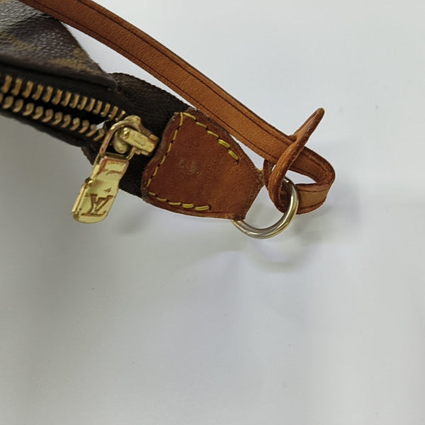 ACCESSOIRES Monogram Coated Canvas Brown