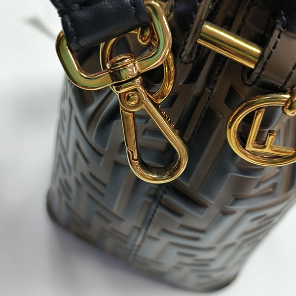 Mon Tresor Small Calfskin Black