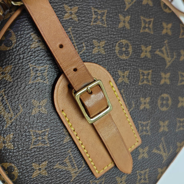 BOITE CHAPEAU PM Monogram Coated Canvas Brown