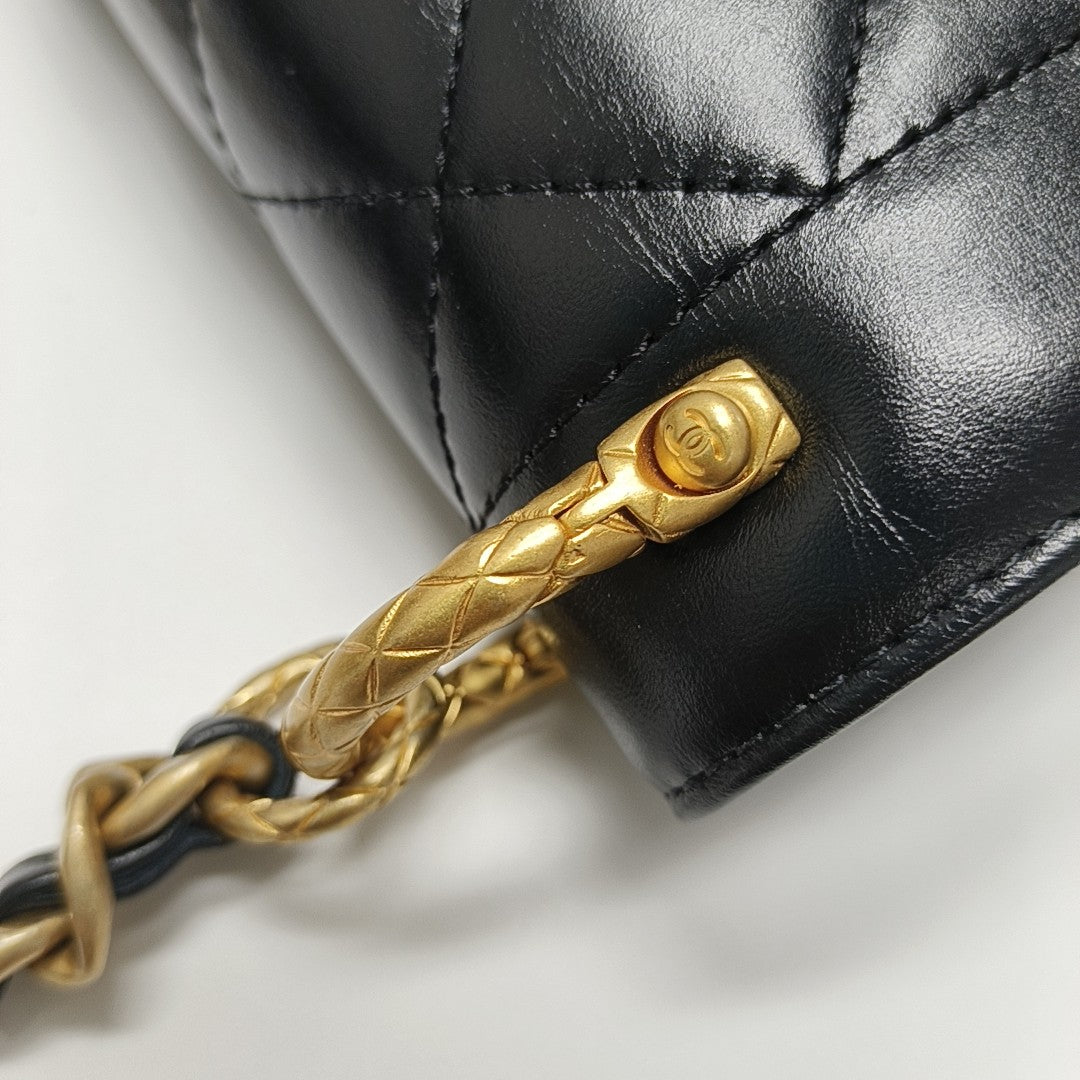 Quilted Calfskin Black