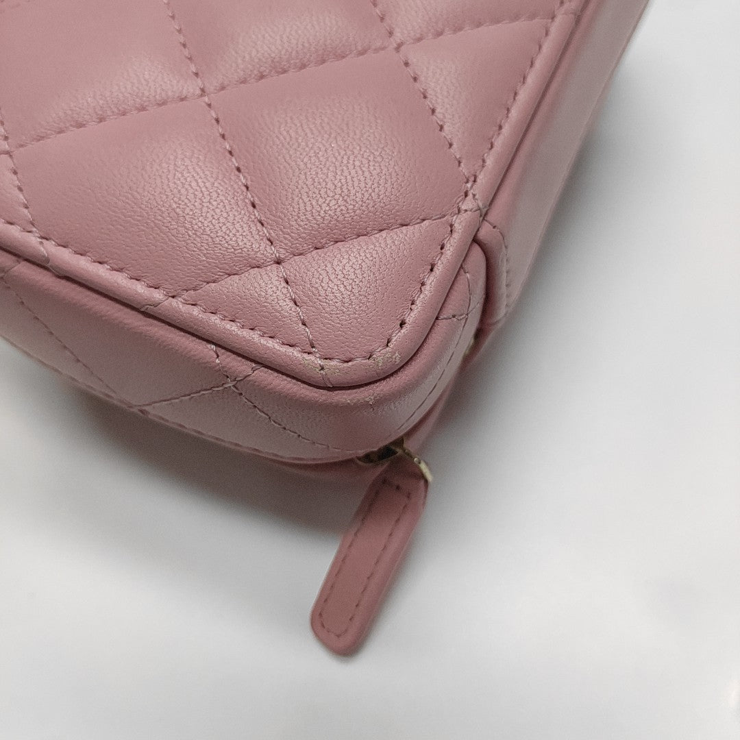 Quilted Lambskin Shoulder Bag Red