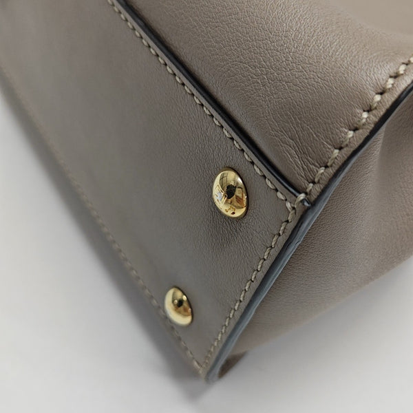 Peekaboo Medium Calfskin Beige