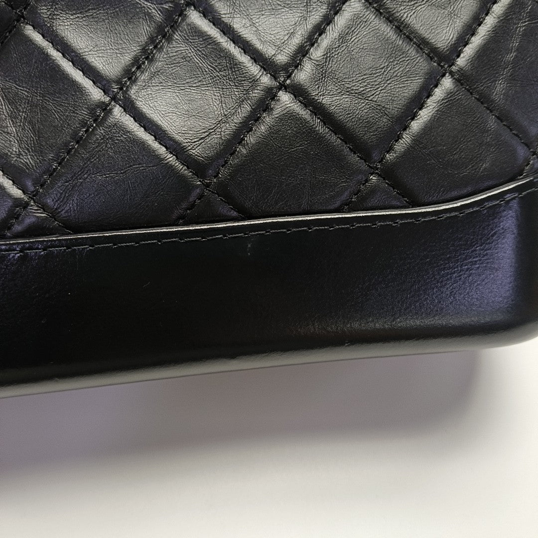 GABRIELLE Small Quilted Calfskin Black