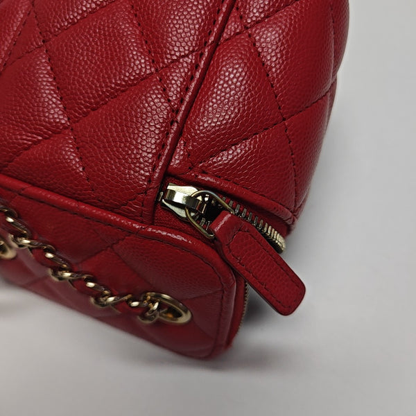VANITY CASE Mini Quilted Lambskin Red
