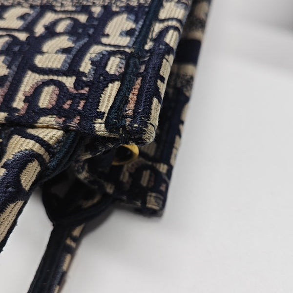 Book Tote Oblique Fabric Beige