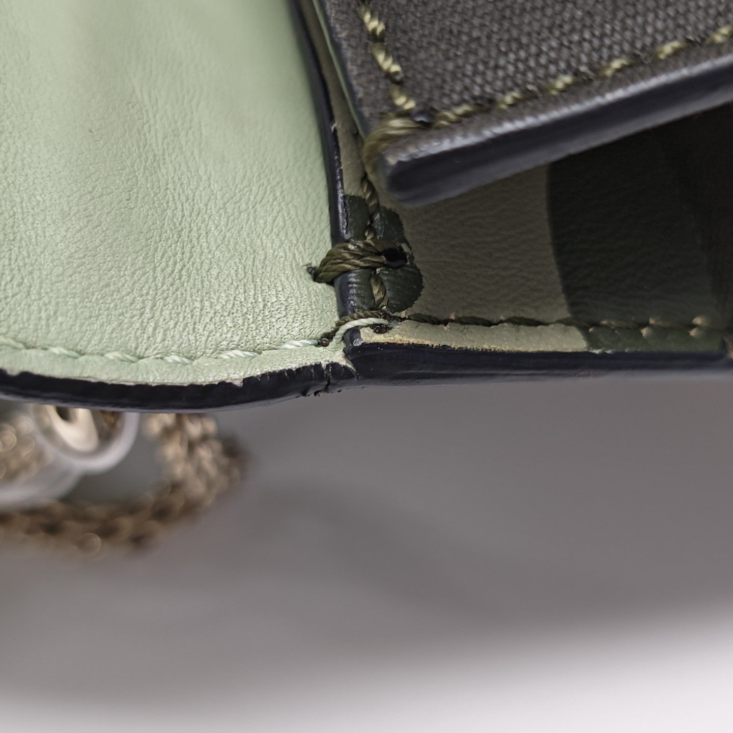 Glam Medium Calfskin Multicolor