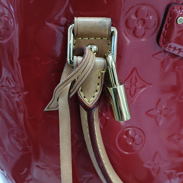 MONTEBELLO MM Patent Leather Red