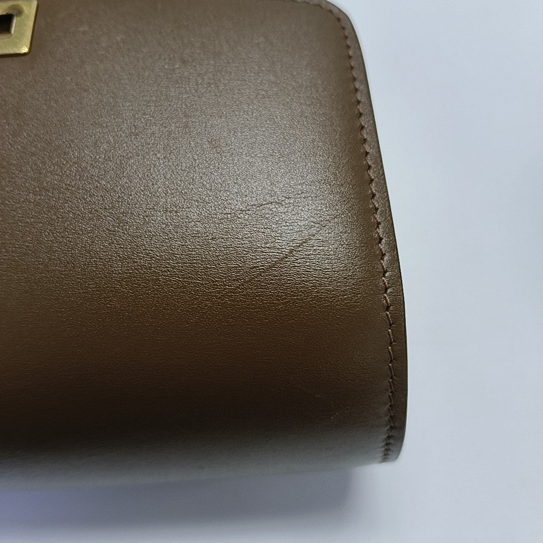 CLASSIC BOX Mini Calfskin Brown