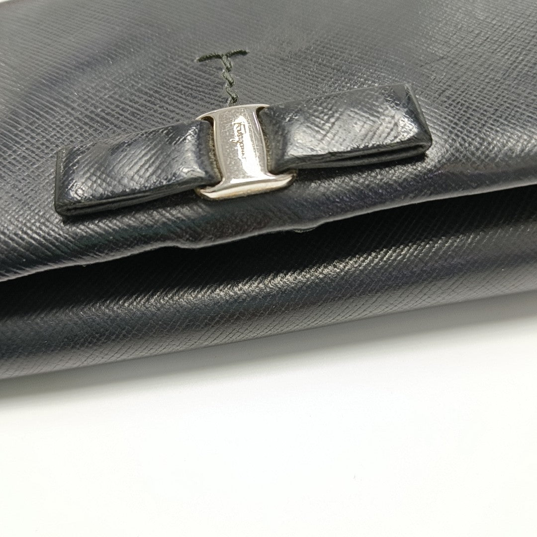 Vara Calfskin Black Wallet