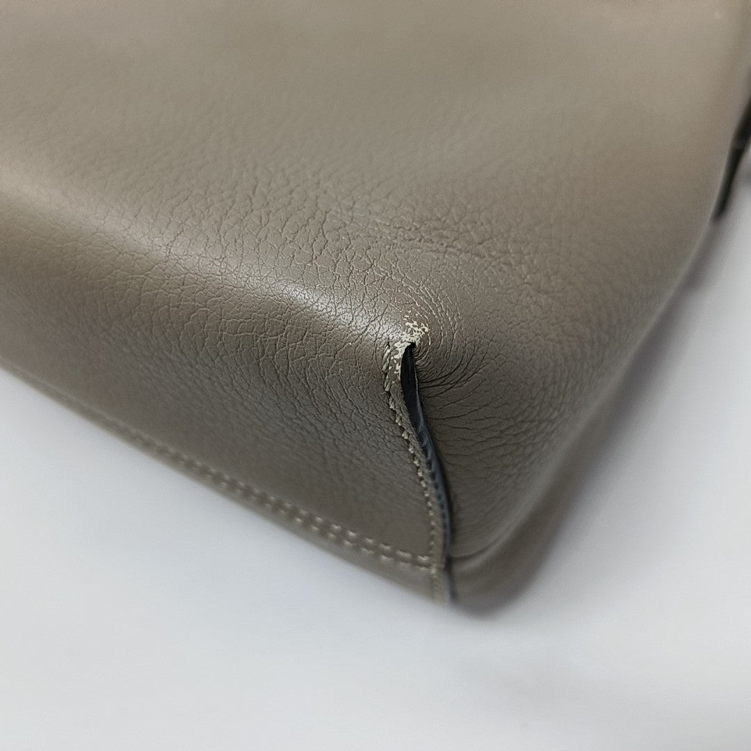 By The Way Medium Calfskin Gray