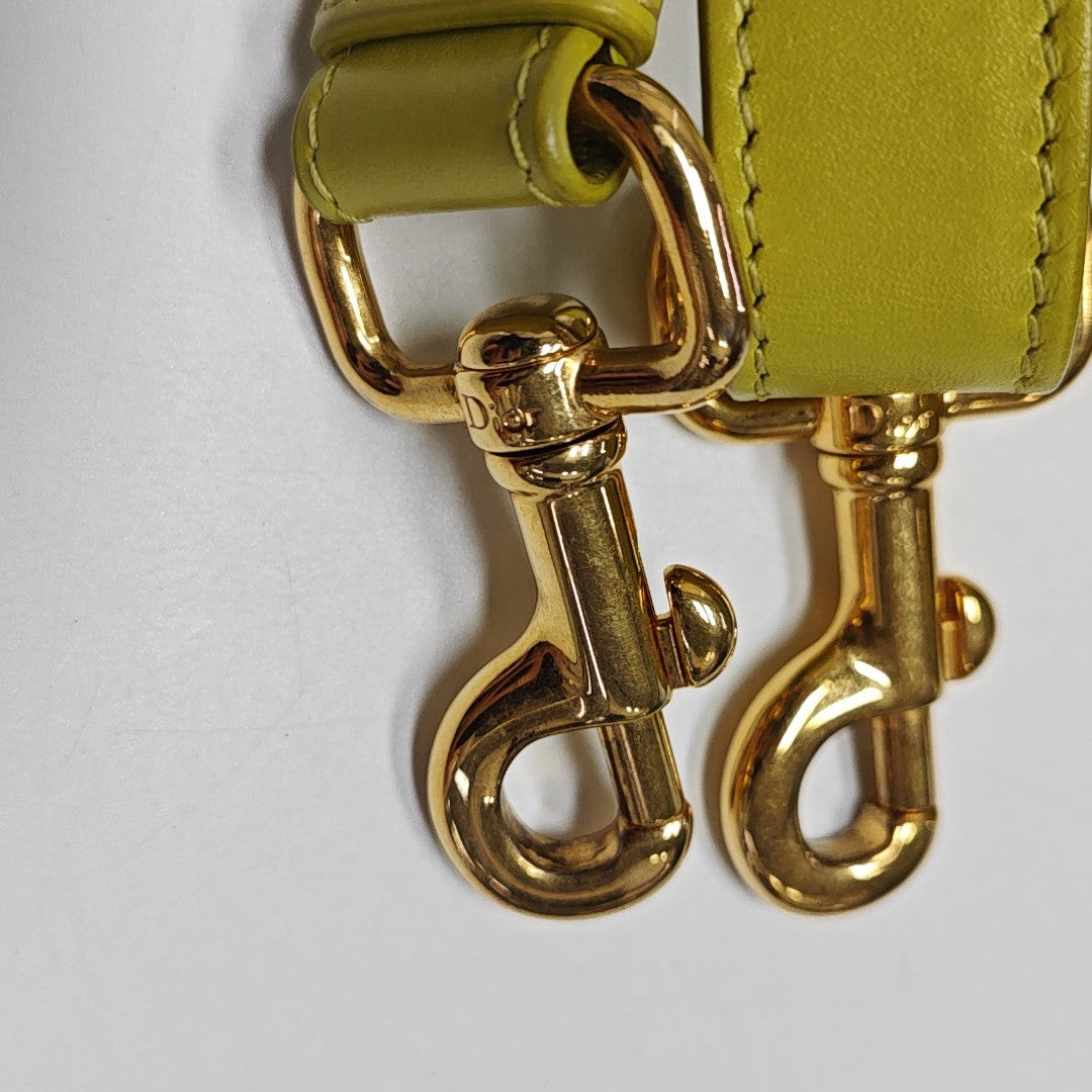 Bobby Medium Calfskin Green