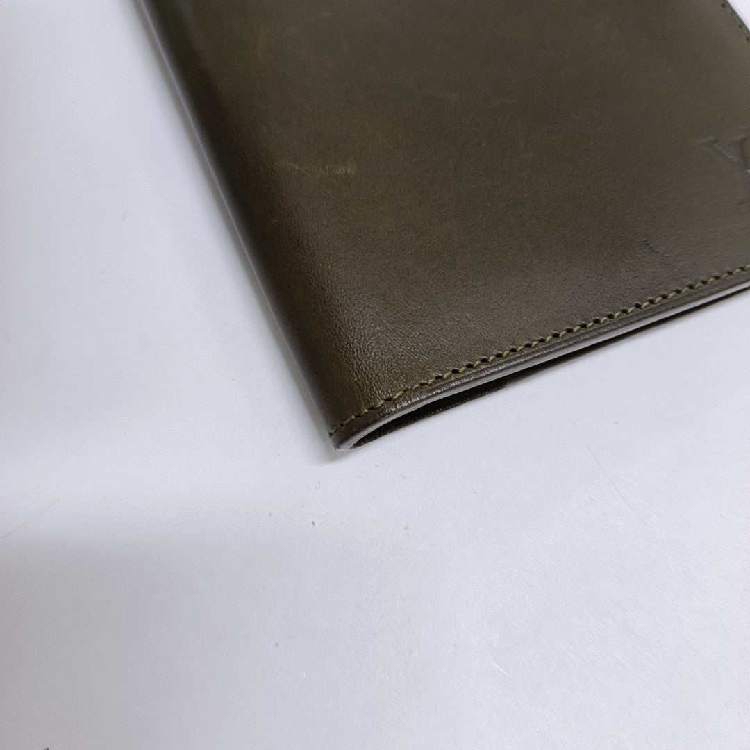 Calfskin Wallet Green