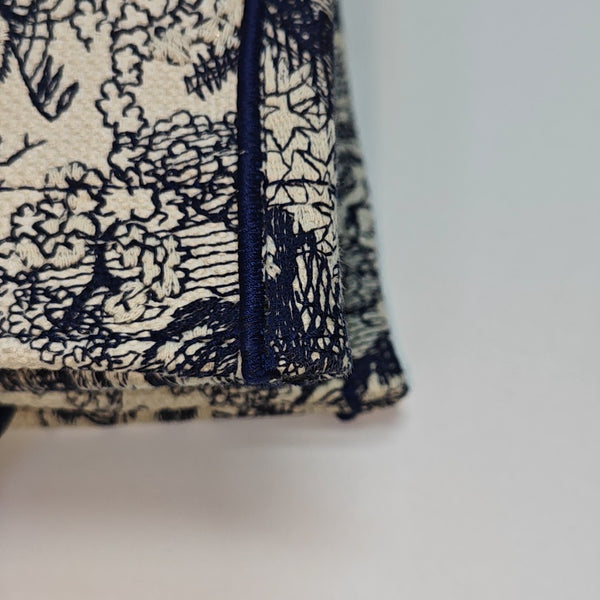 Book Tote Medium Canvas Blue