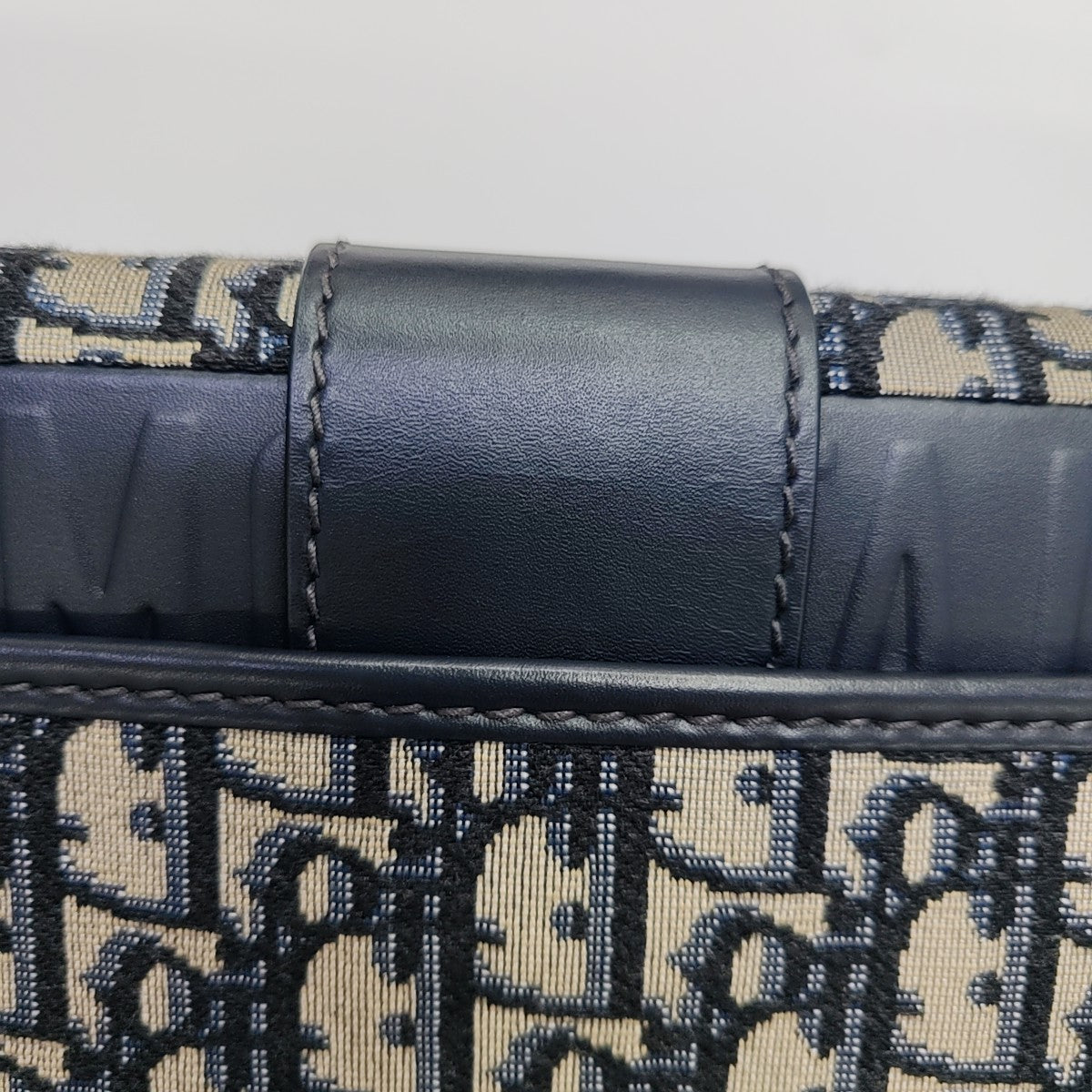 30 Montaigne Oblique Canvas Blue