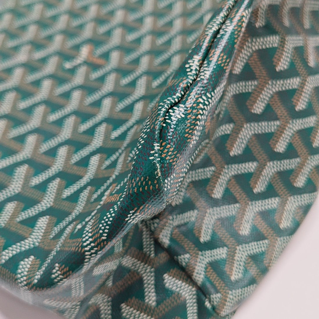 Hobo Coated Canvas Green