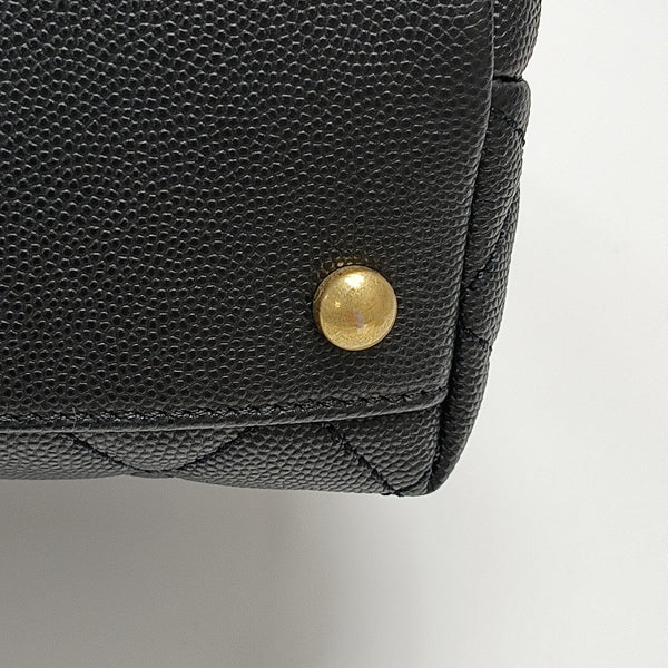 COCO HANDLE Medium Quilted Grained Calfskin Black