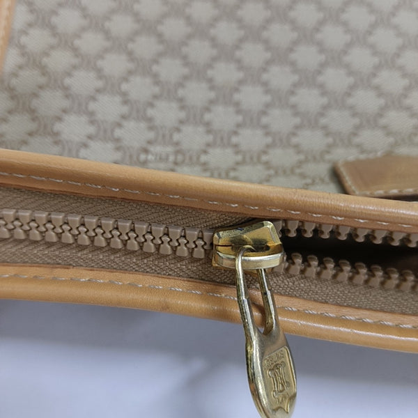 MACADAM CLUTCHE Coated Canvas Beige