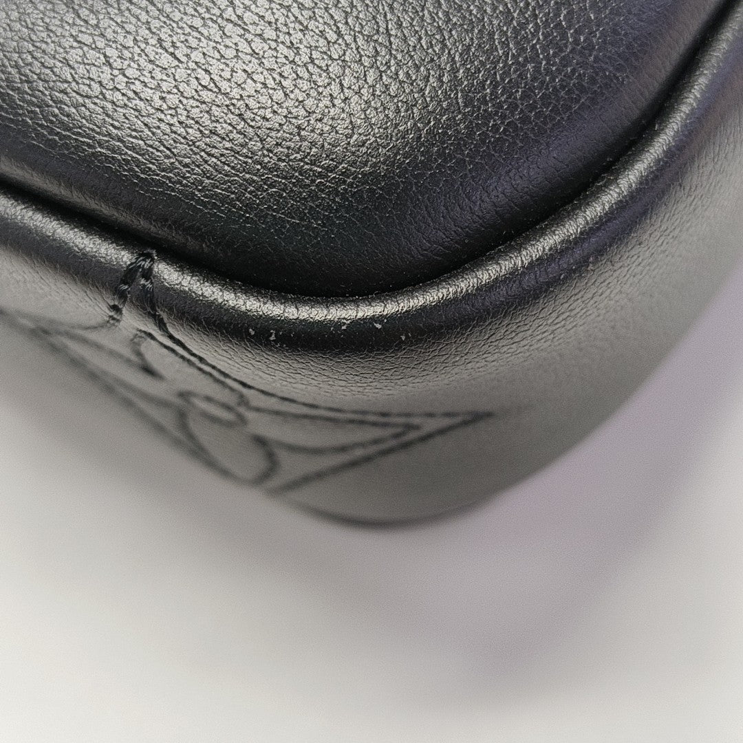 WALLET ON STRAP Monogram Calfskin Black