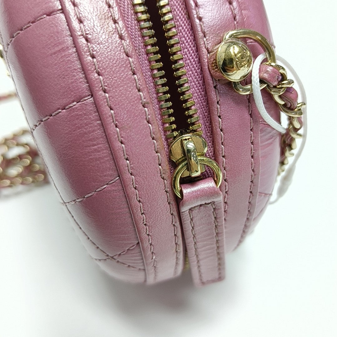 ROUND Quilted Lambskin Pink