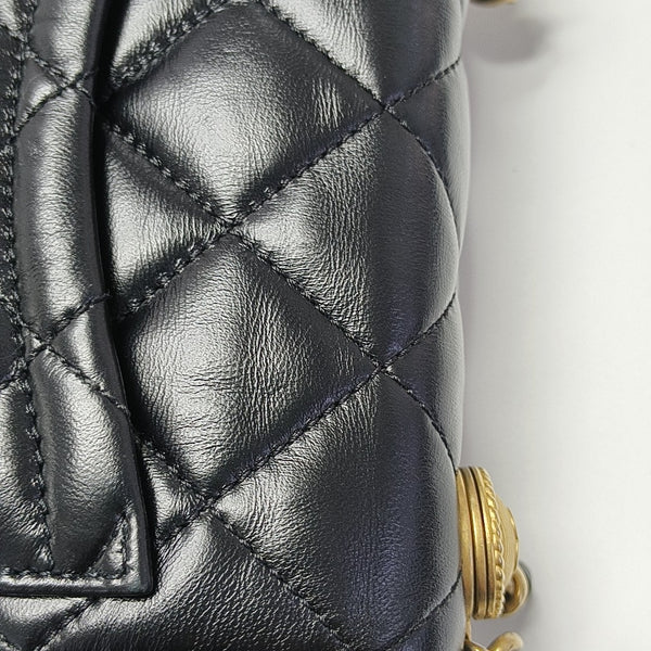 Quilted Lambskin Shoulder Bag Black