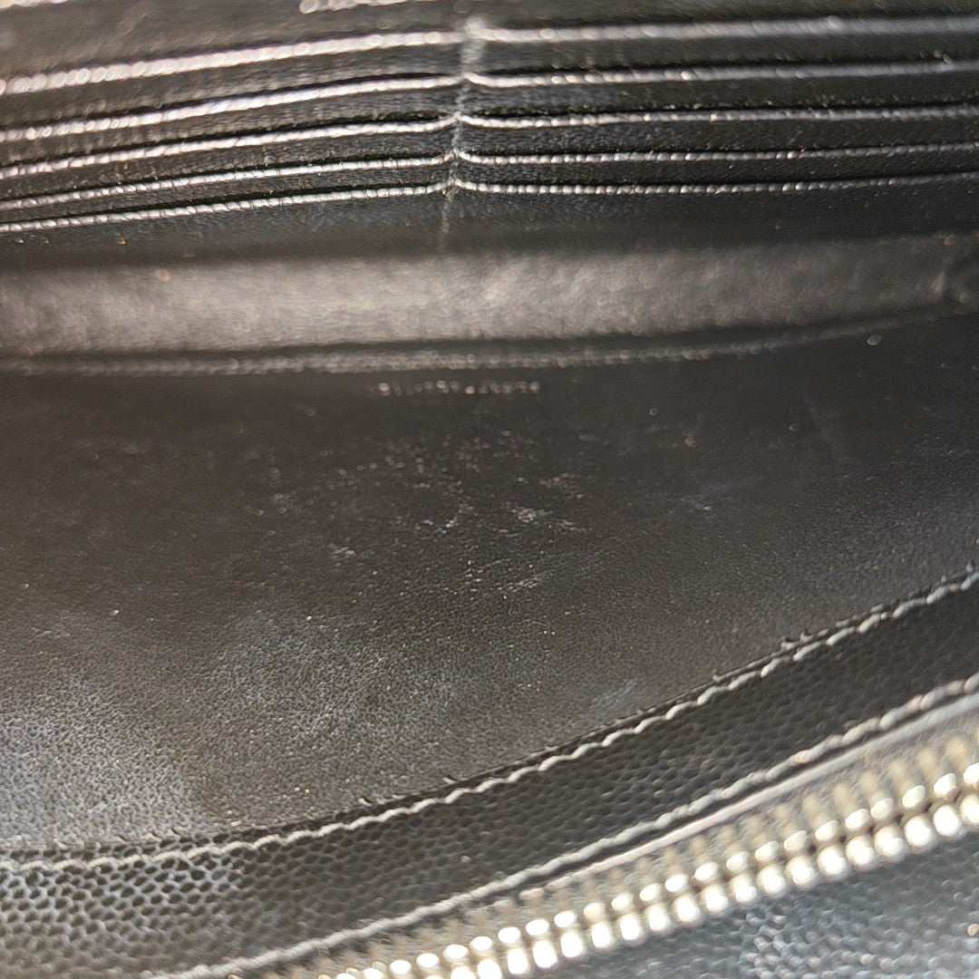 MONOGRAM Medium Chevron Calfskin Black