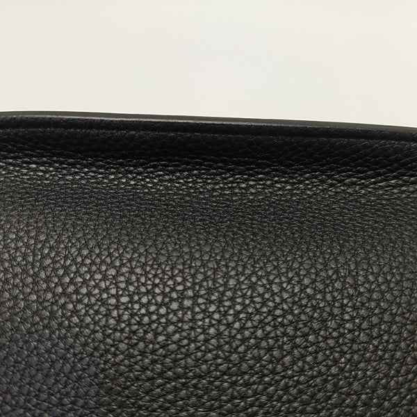Authenticated pre-owned  Bobby Large Calfskin Black - Shoulder Bag at Looply
