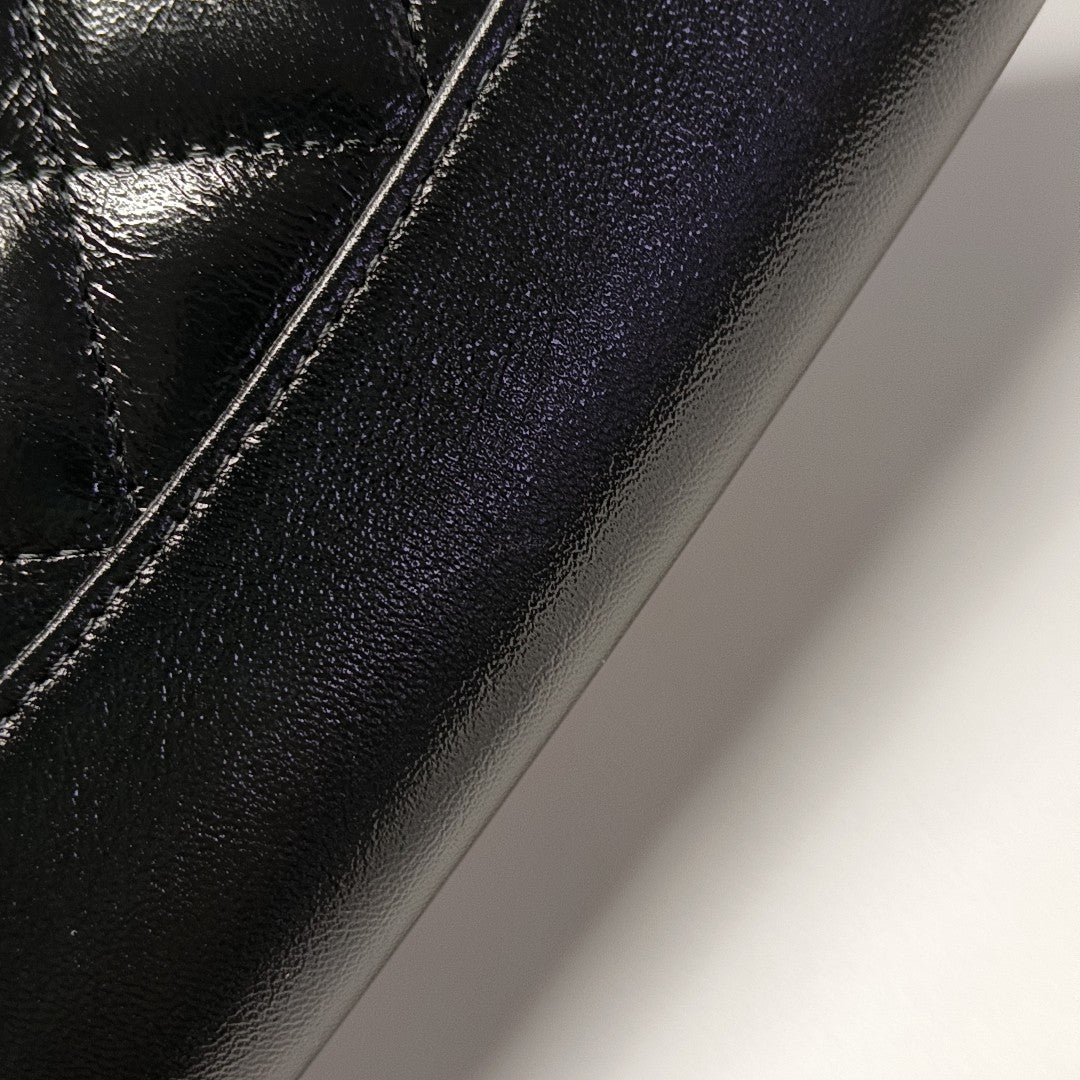 CHANEL 31 Quilted Lambskin Black