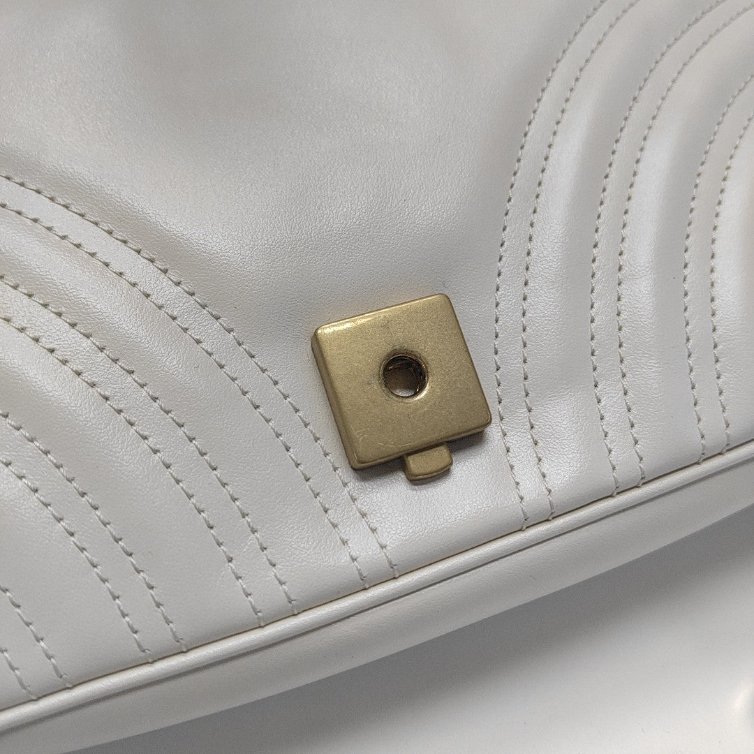 GG Marmont Medium Quilted Calfskin White