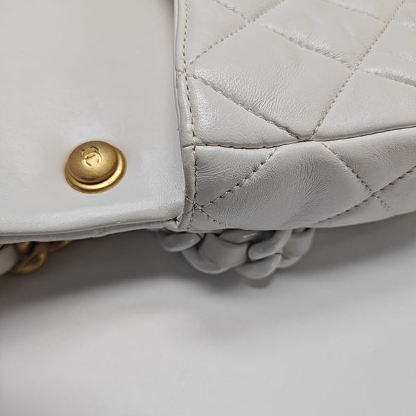 CLASSIC FLAP Mini Quilted Lambskin White