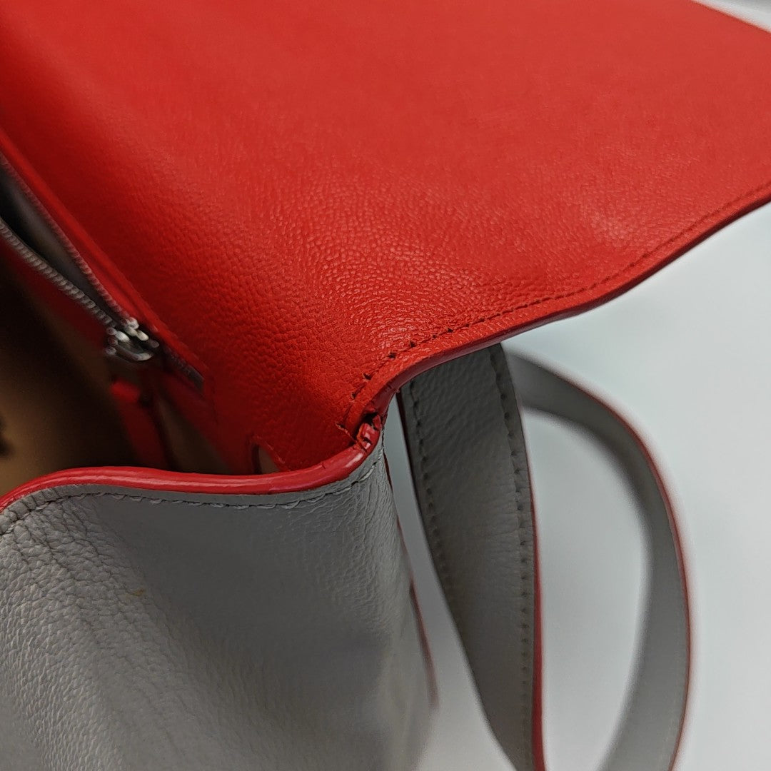 Le Mutin Calfskin Gray