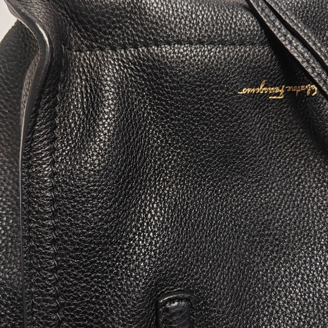 Amy Calfskin Black