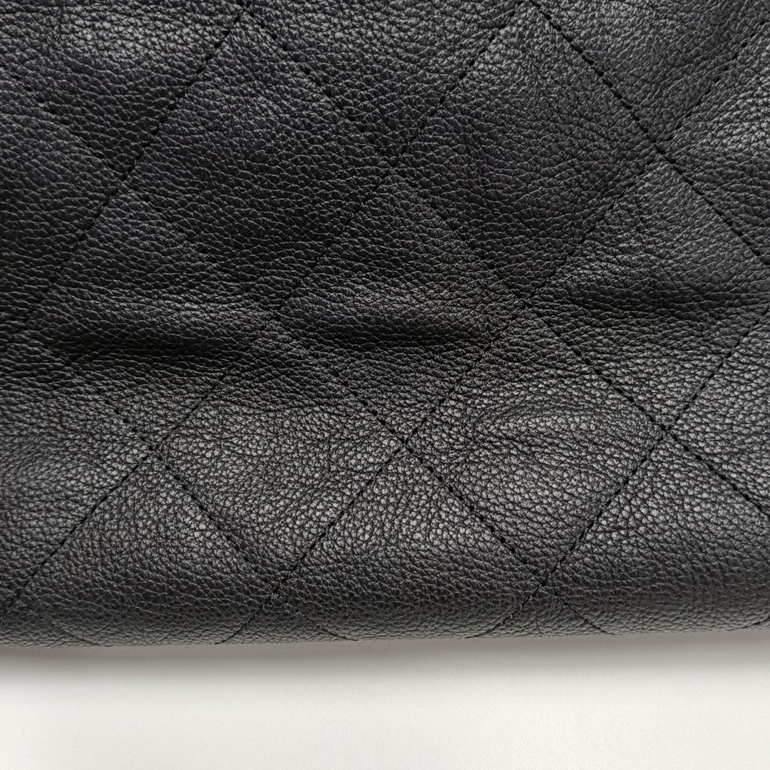 Quilted Calfskin Tote Bag Medium Black