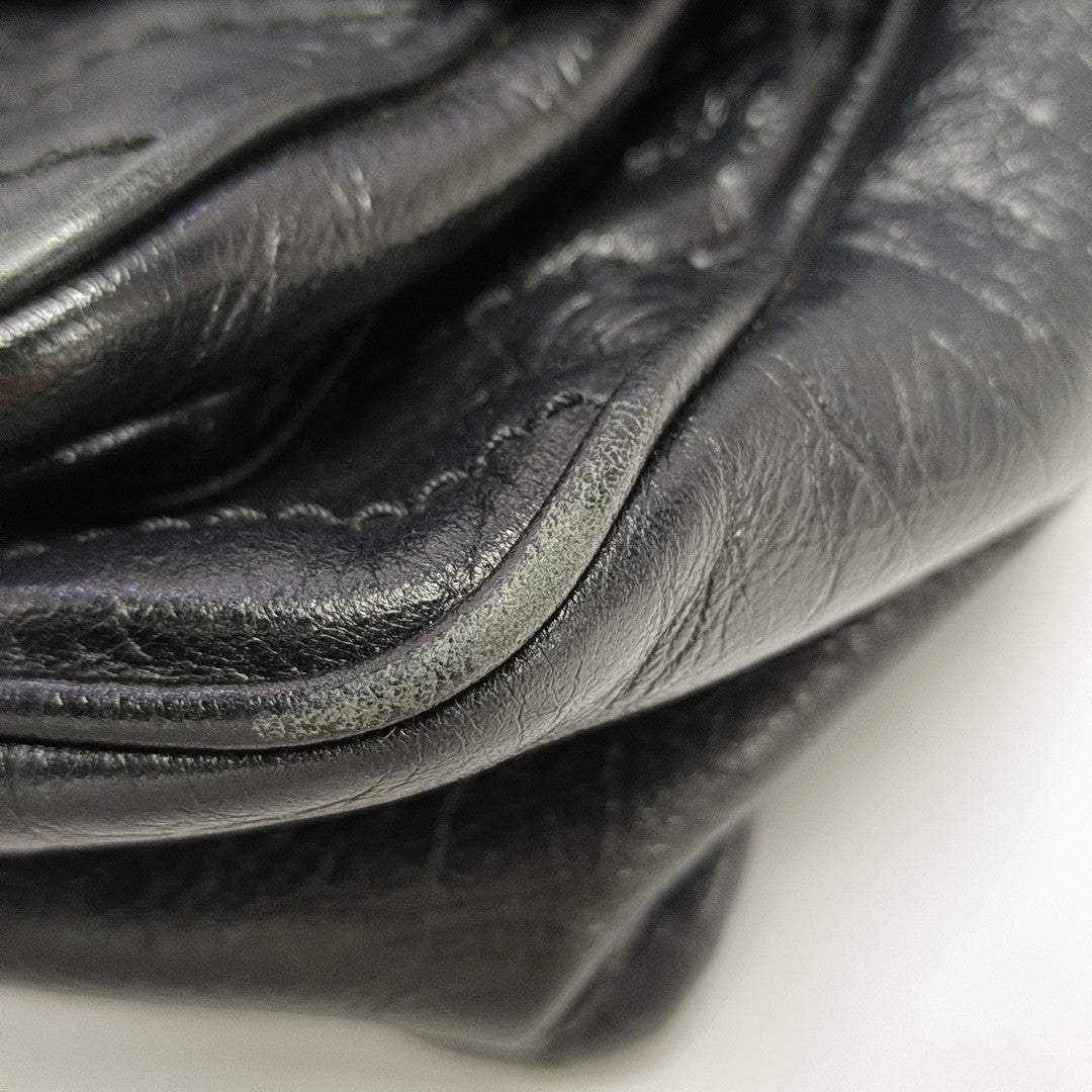 NIKI Medium Chevron Calfskin Black