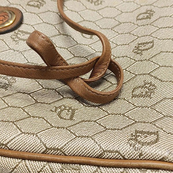 Coated Canvas Beige