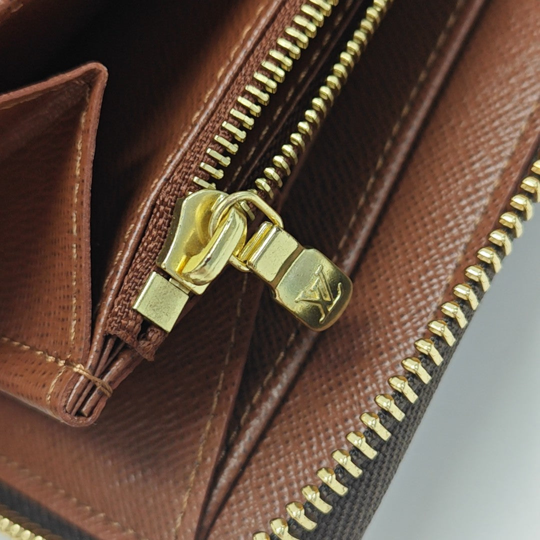 ZIPPY Monogram Coated Canvas Brown Wallet