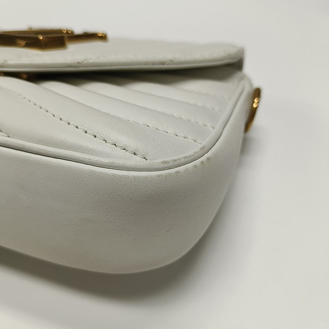 NEW WAVE Quilted Calfskin White