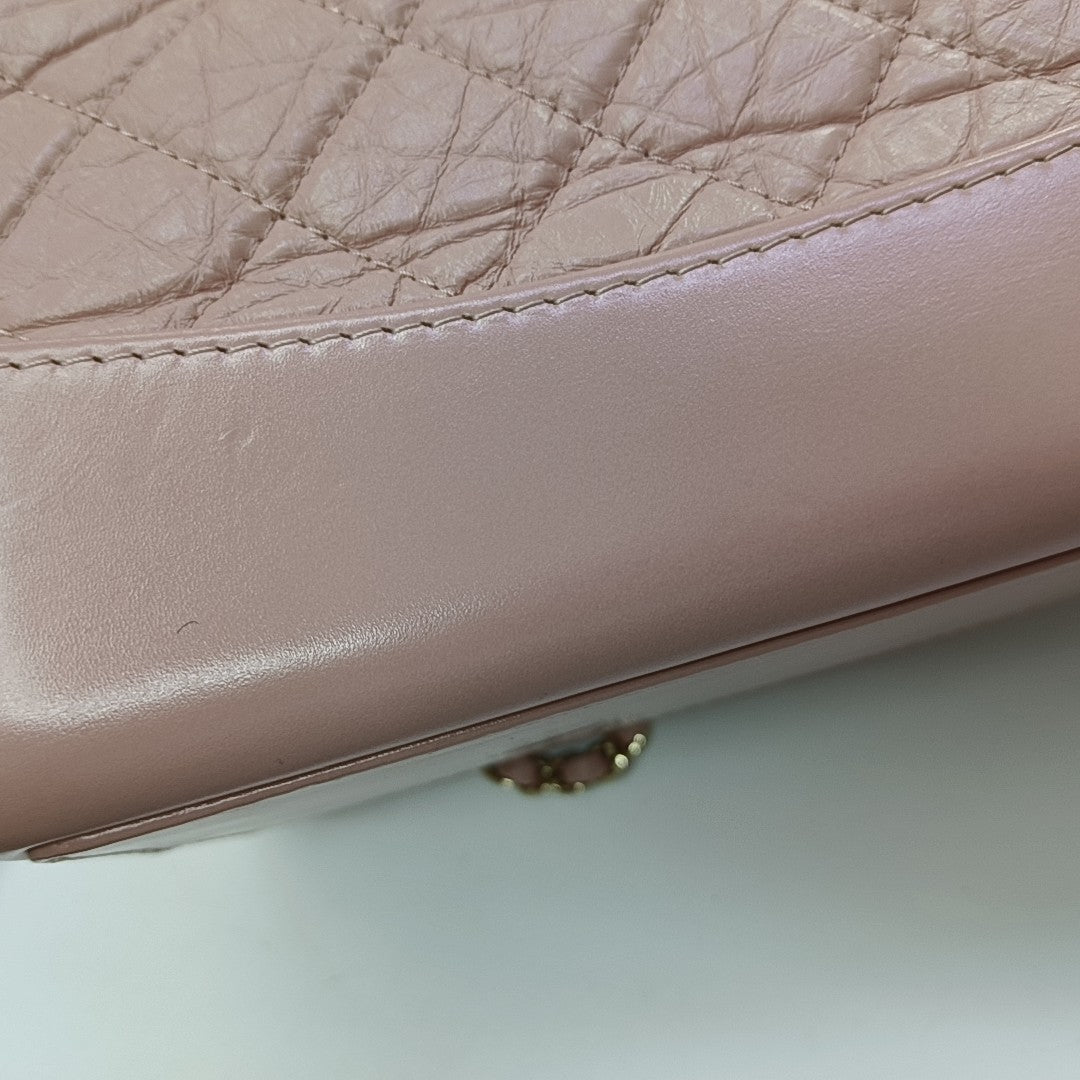 GABRIELLE Medium Quilted Calfskin Pink