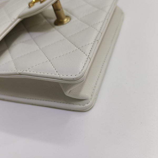 CLASSIC FLAP Mini Quilted Lambskin White