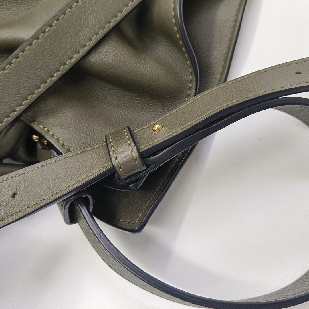 Flamenco Medium Calfskin Green