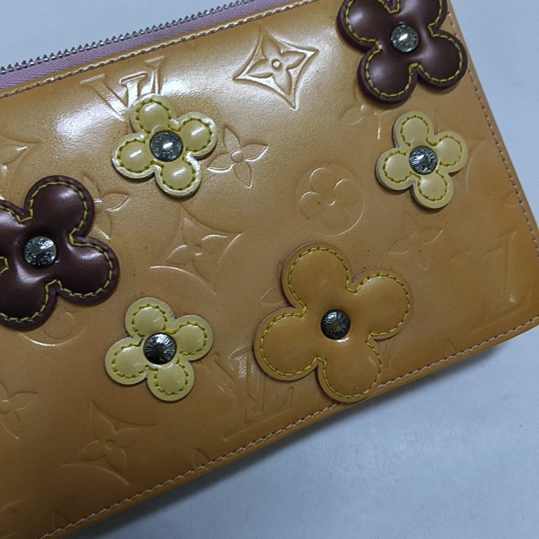 Accesorios GM Monogram Charol Amarillo