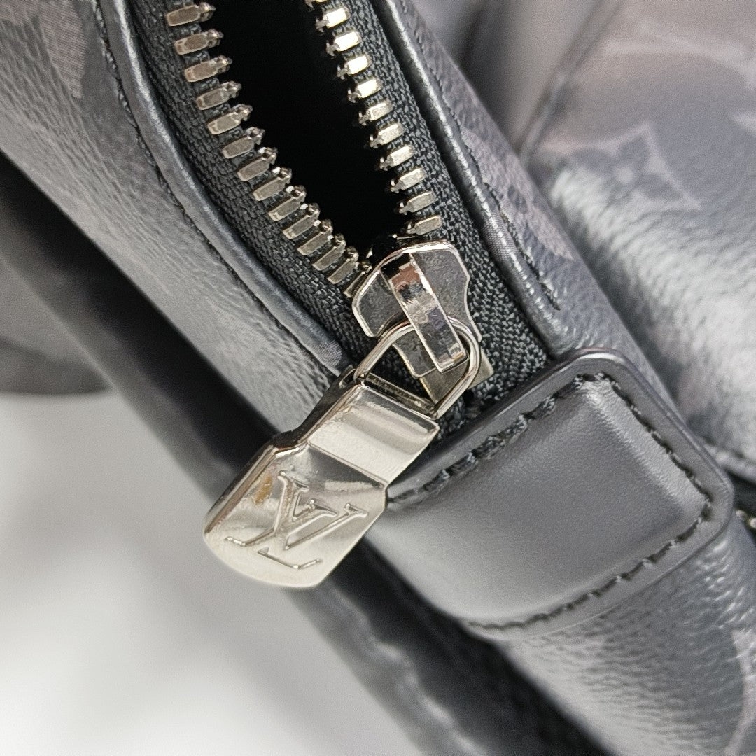 DISCOVERY PM Monogram Coated Canvas Black