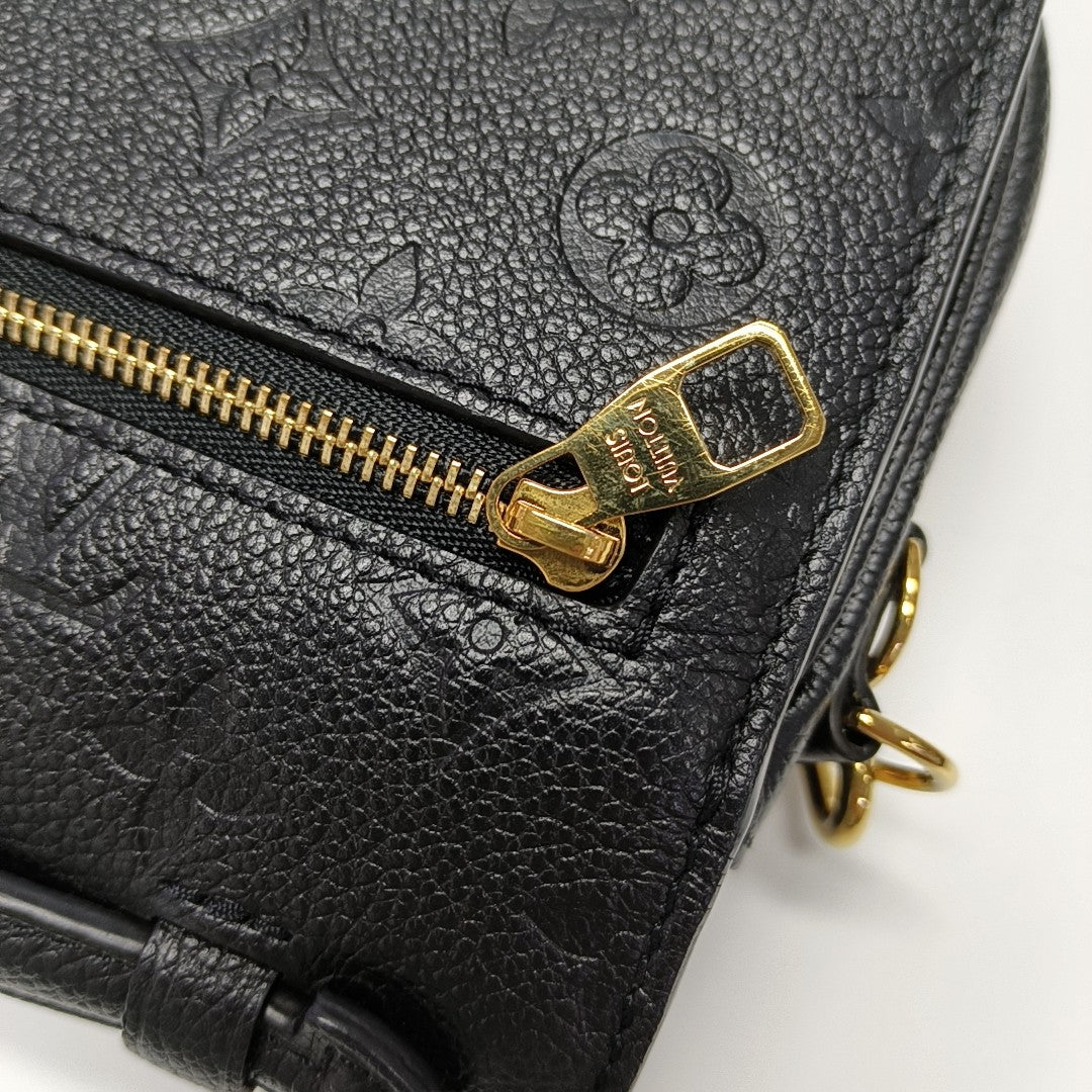 MÉTIS EAST WEST Monogram Calfskin Black