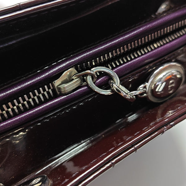 Authenticated pre-owned  Lady Dior Large Cannage Lambskin Burgundy - Tote Bag at Looply